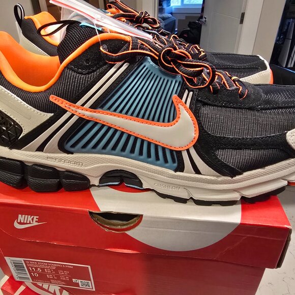 New Nike Air Zoom Vomero 5 Blue Orange Men's US Size 10 Wmns 11.5 FZ3963 010 NEW - Picture 1 of 10